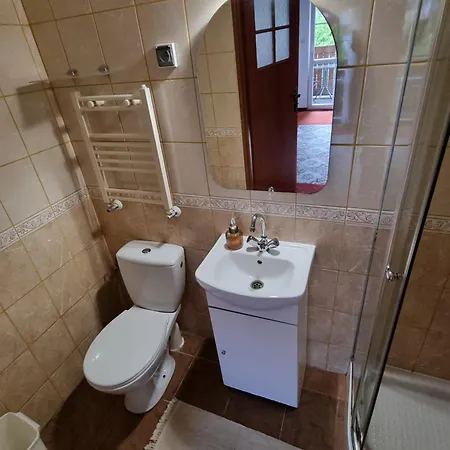 Roza Wiatrow Πανσιόν